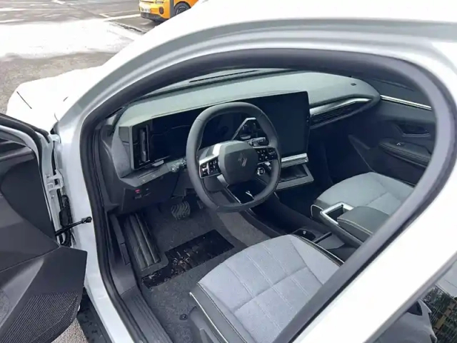 Renault Scenic e-tech électrique 220 ch grande autonomie — photo 17