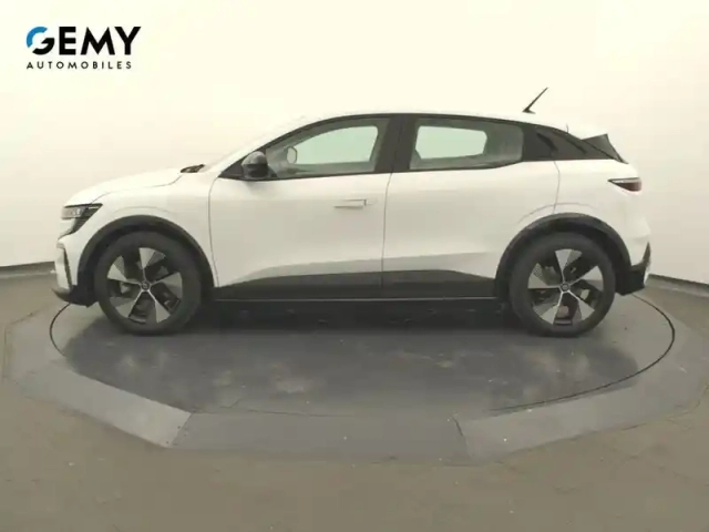 Renault Megane e-tech ev60 220 ch super charge — photo 34