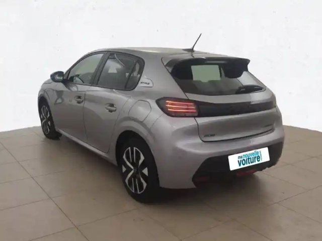 Peugeot 208 hybrid 110 ch e-dcs6 — photo 33