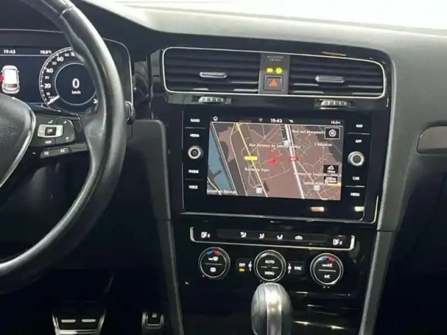 Volkswagen Golf 1.5 tsi 130 evo dsg7 connect — photo 20