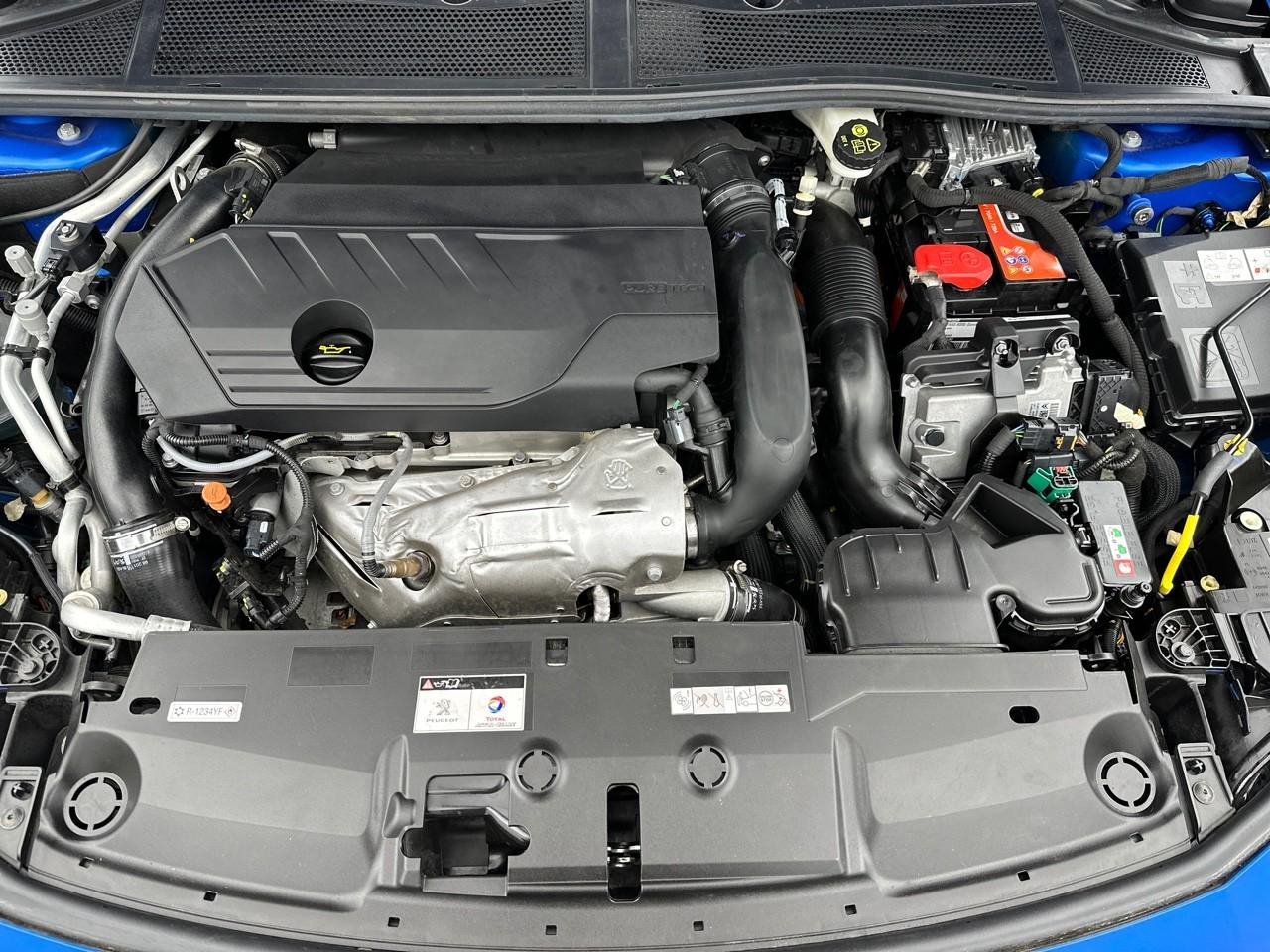 Peugeot 308 phev 180 e-eat8 gt — photo 13