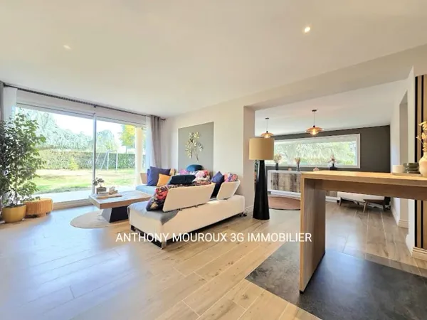 Maison 8 pièces 202 m²