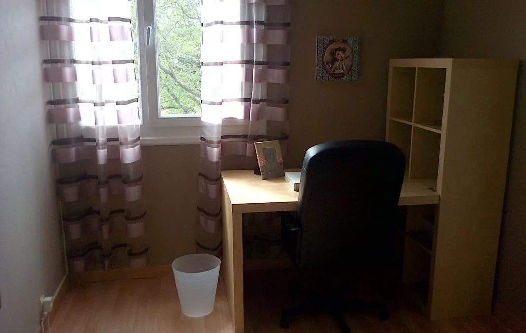 Photo 1