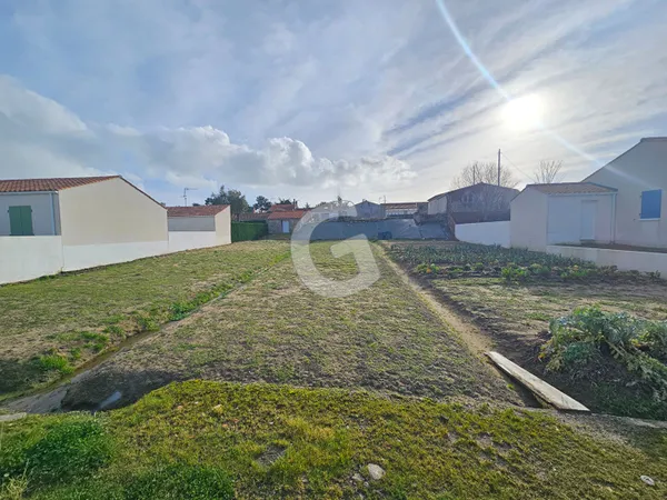Terrain 870 m² à vendre à La Tranche Sur Mer