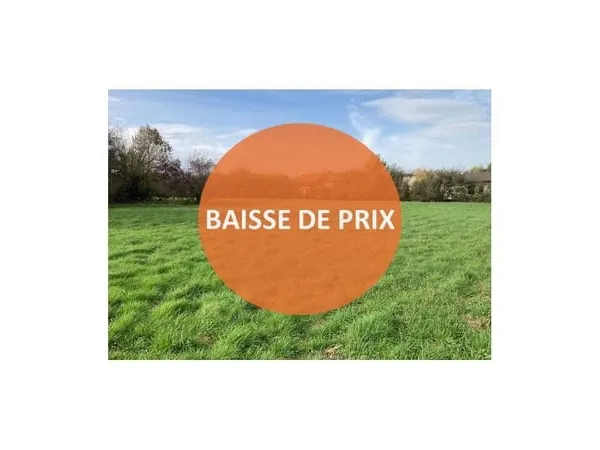 Terrain constructible 801 m²