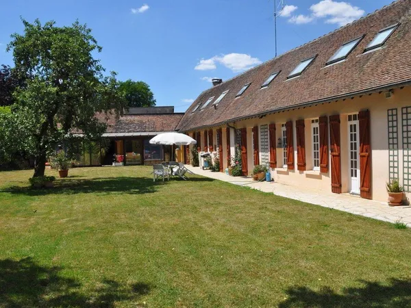 Maison 11 pièces 307 m²