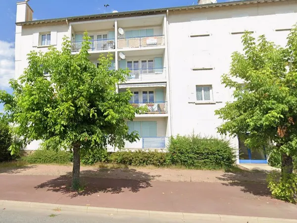 À LOUER - Appartement T4 rénové 68 m² - La Clayette - Disponible prochainement