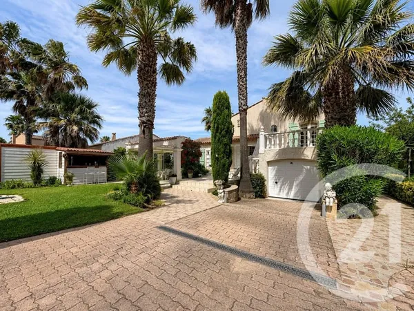 Maison 5 pièces 200 m²