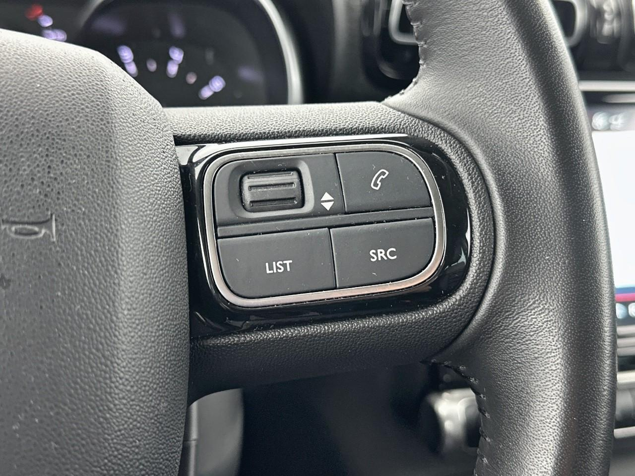 Citroën C3 Aircross puretech 130 s&s eat6 shine — photo 19
