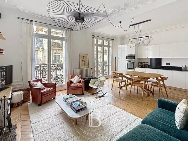 Le service location de la Maison BARNES vous présente ce bien :