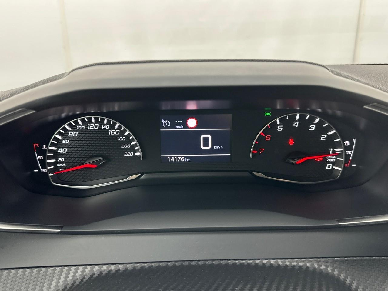 Peugeot 208 puretech 100 s&s bvm6 allure — photo 21