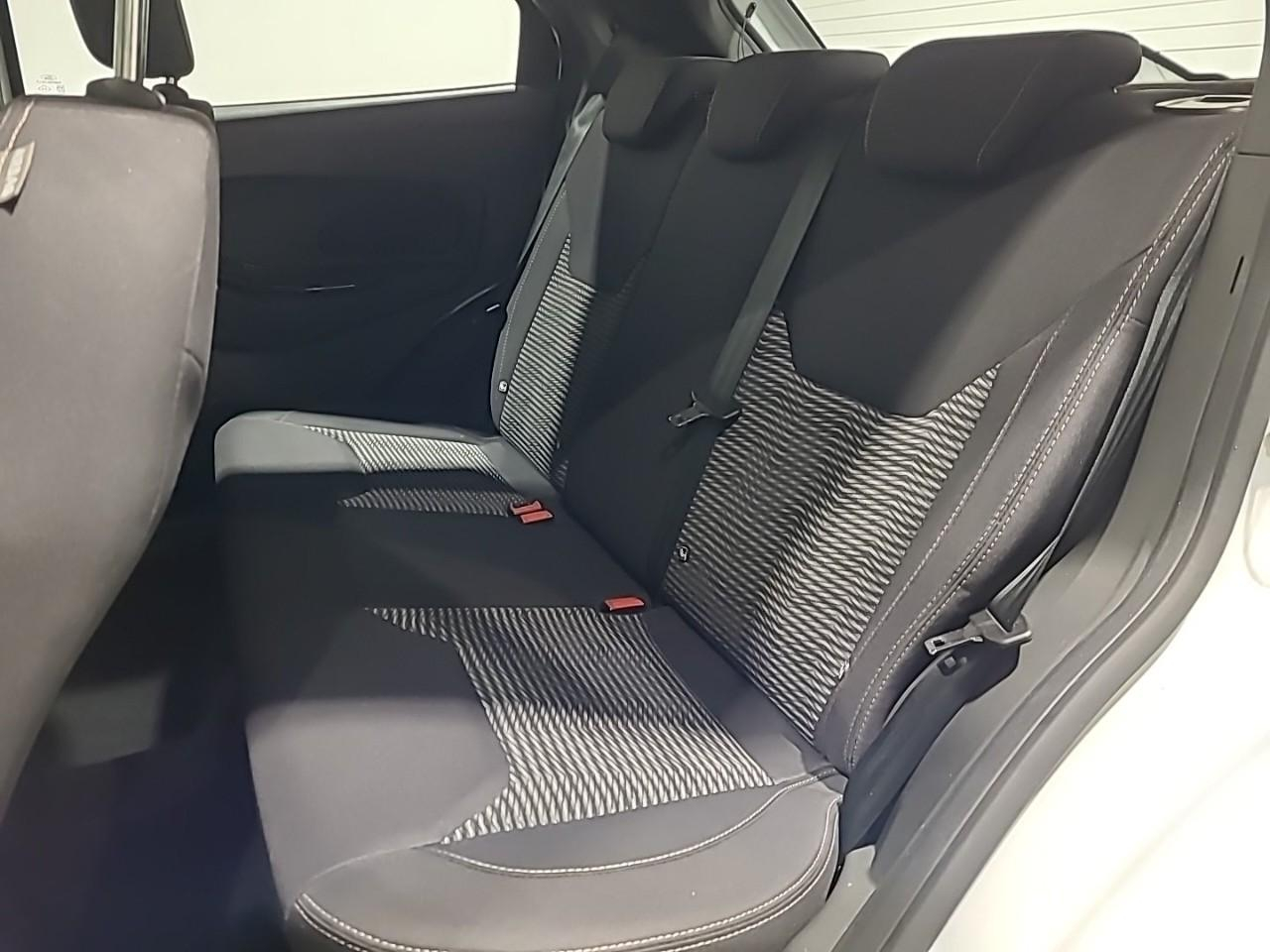 Ford Ka + 1.2 85 ch s&s ultimate — photo 13