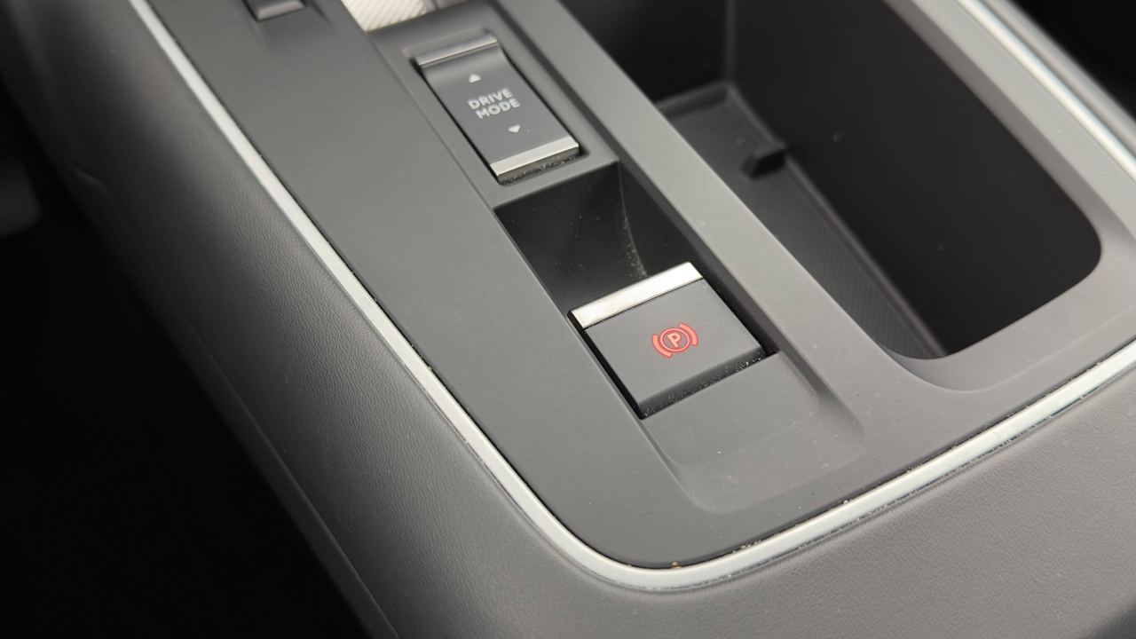 Citroen C5 Aircross Hybride Rechargeable 225 e-EAT8 — photo 35