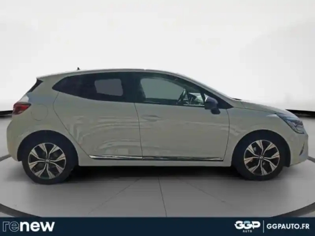 Renault Clio 1.0 tce 90ch evolution — photo 6