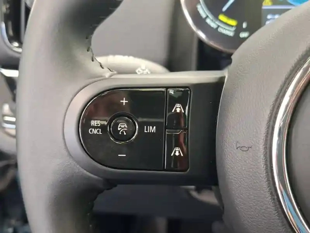 Mini Mini countryman 125 - 95 ch all4 bva6 — photo 3
