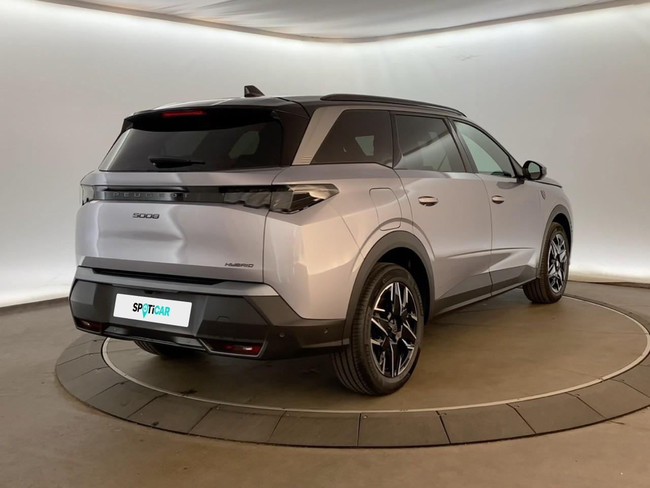 Peugeot 5008 hybrid 145 ch e-dcs6 gt — photo 7