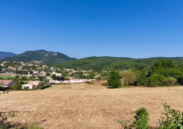 Terrain 1012 m²