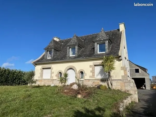 Maison 9 pièces 145 m²