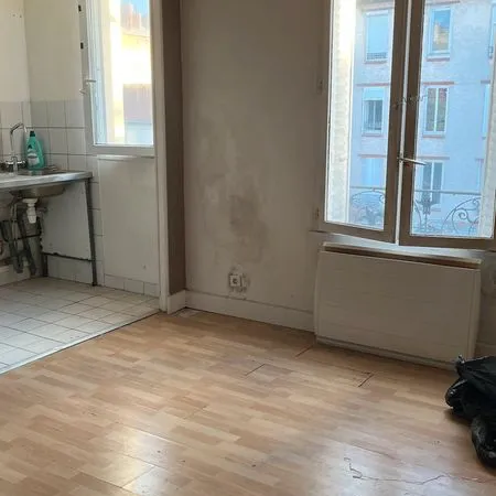 Studio 23m2 fond de cour très calme et très lumineux
