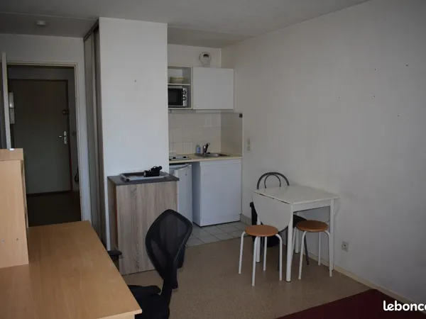 Studio 21m² centre ville Chambéry 73000
