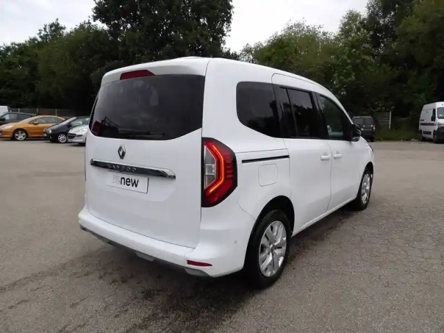 Renault Kangoo blue dci 95 — photo 10
