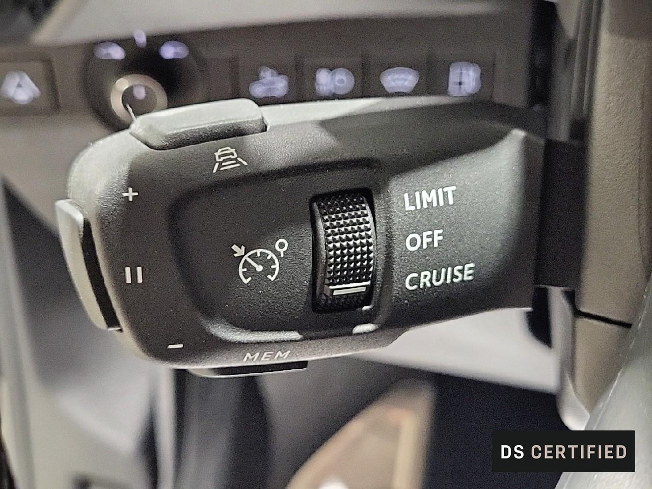 Ds Ds 7 crossback hybride rechargeable e-tense 360 eat8 4x4 performa — photo 22