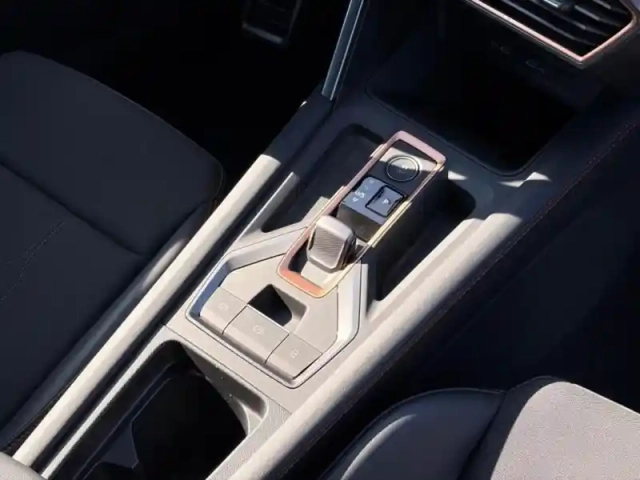 Cupra Formentor 1.5 ehybrid 204ch v dsg6 — photo 12