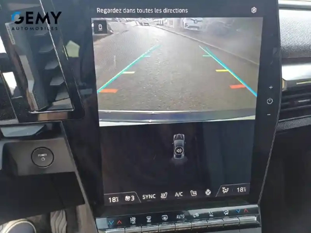 Renault Megane e-tech ev60 220 ch super charge — photo 18