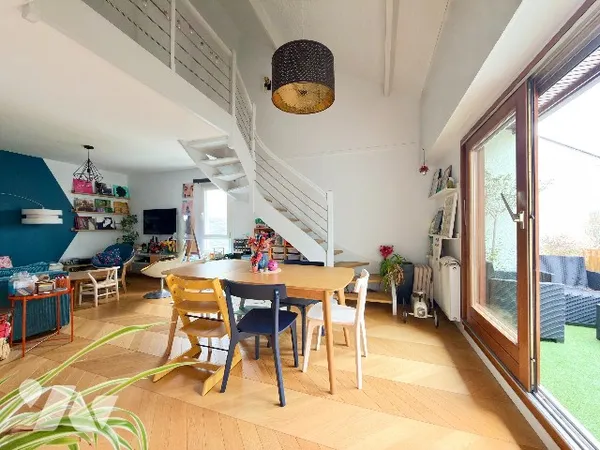 Appartement 5 pièces 103 m²