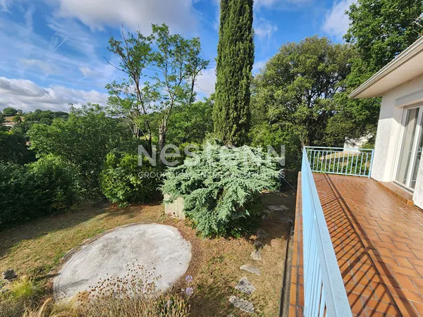 CASTANET TOLOSAN Maison familiale à vendre - magnifique vue - terrasse- havre de paix - à rafraîchir