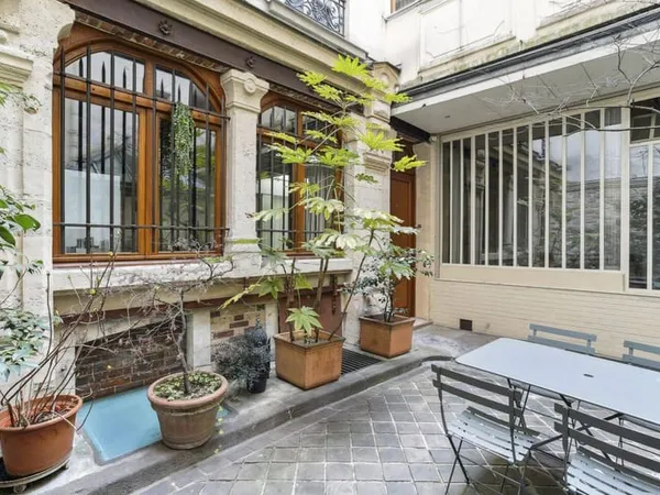 Maison 5 pièces 180 m²