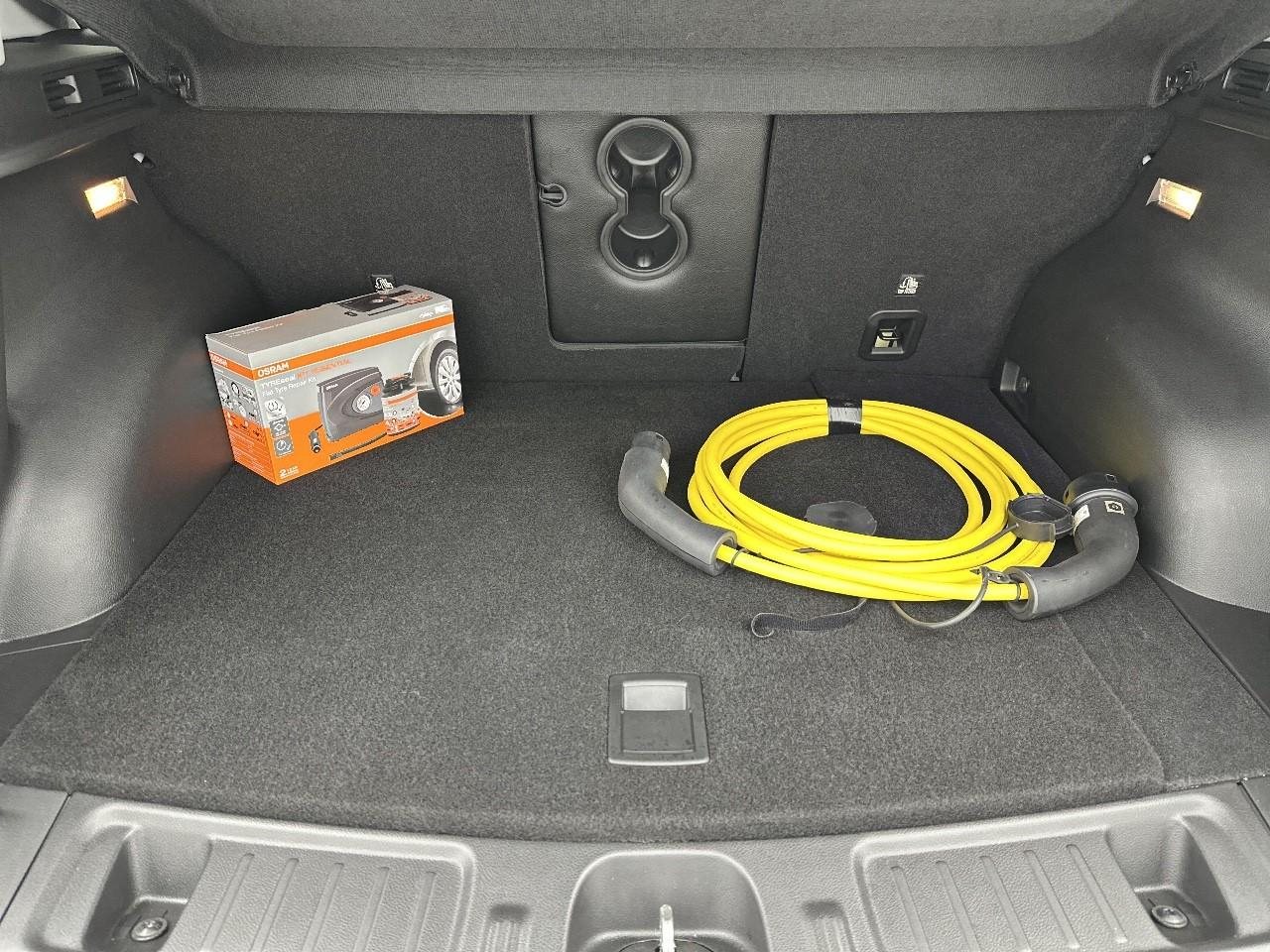 Jeep Compass 1.3 phev t4 240 ch 4xe eawd summit — photo 6