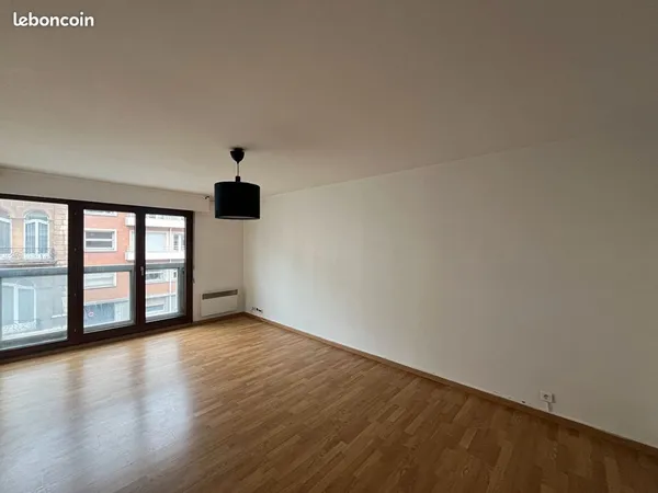 Appartement 2 pièces 63 m²