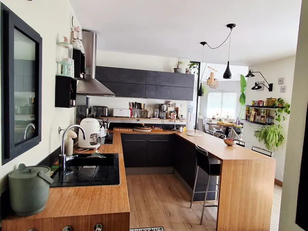 Vends maison familiale 172m²