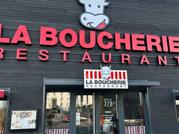 Local commercial emplacement exceptionnel