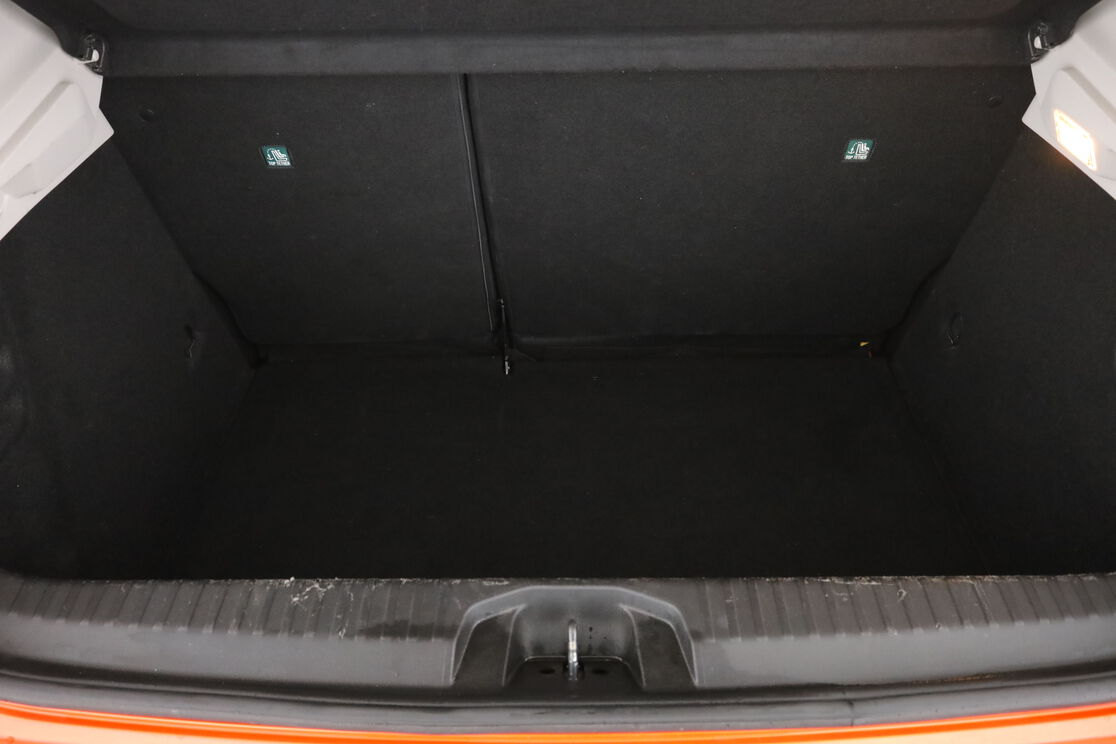 Renault Clio 1.0 TCe Zen — photo 16