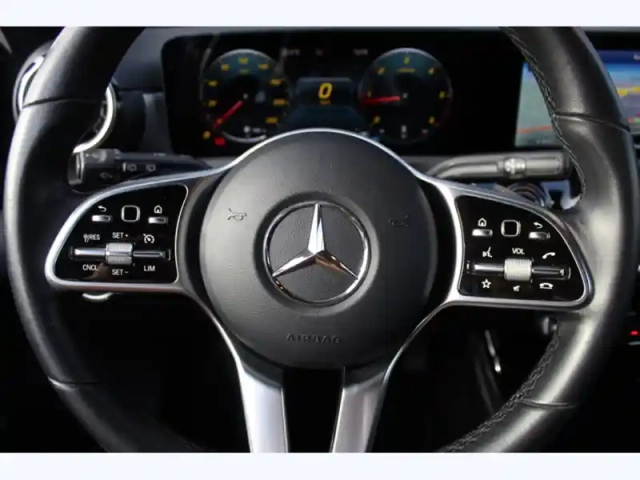 Mercedes Classe A 180 d progressive line — photo 11