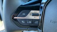 Peugeot 308 1.5 BlueHDi 130ch S&S Style EAT8 — photo 25