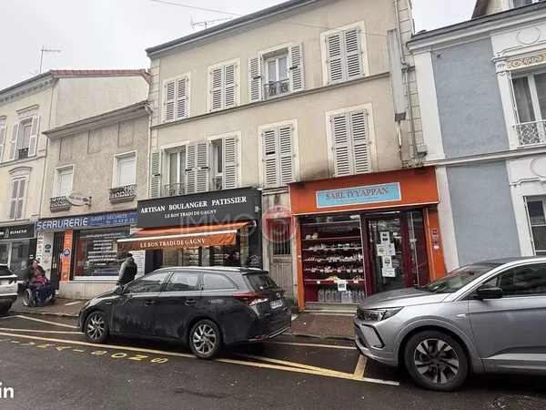 Immeuble de rapport 16 pièces 350 m²