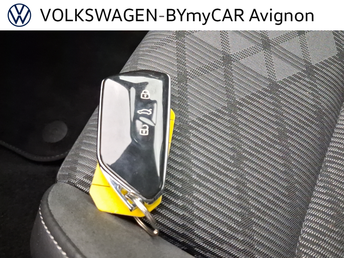 Volkswagen Golf 1.5 eTSI EVO2 116 DSG7 — photo 44