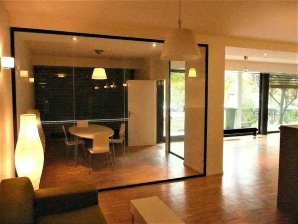 Bureaux 2 pièces 132 m²