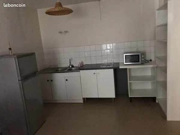 Studio etudiant t2