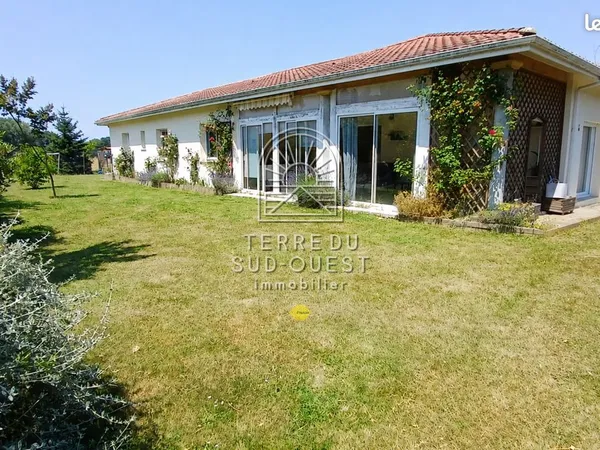 Maison 8 pièces 166 m²