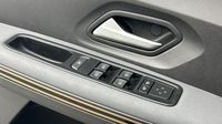 Dacia Jogger 1.6 hybrid 140ch Extreme 7 places -24 — photo 16