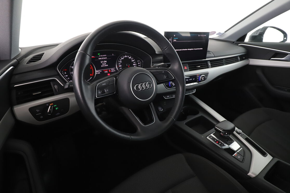 Audi A4 35 TFSI Design S Tronic 7 — photo 10