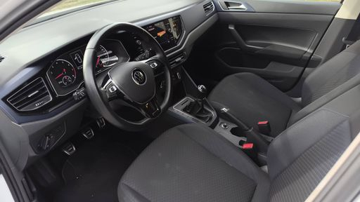 Volkswagen Polo 1.0 TSI 95 - United – 2020 – 103623 km – Essence – Boîte Manuelle — photo 22