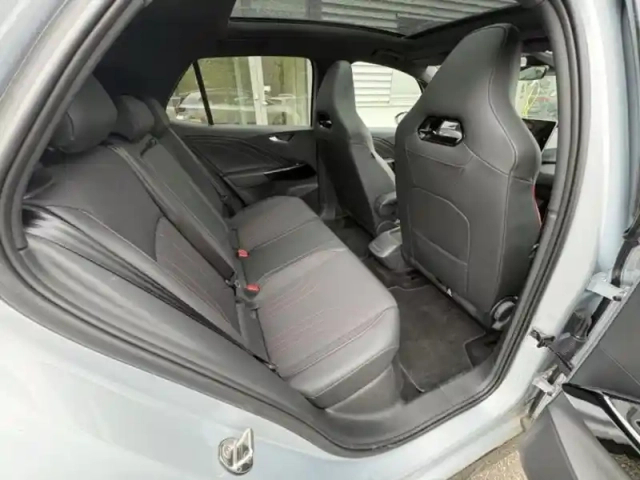 Volkswagen Id.3 286ch 79 kwh gtx — photo 12