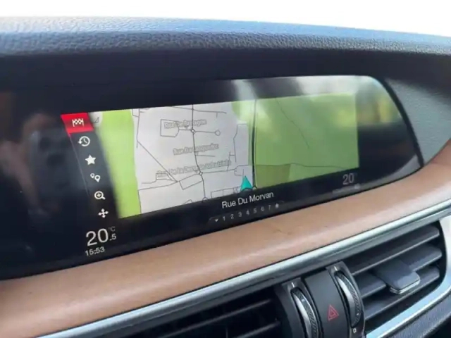 Alfa Romeo Stelvio 2.0t 280ch super q4 at8 my19 — photo 28