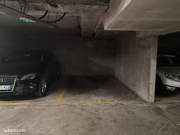 Stationnement Location L'Haÿ-les-Roses 70€