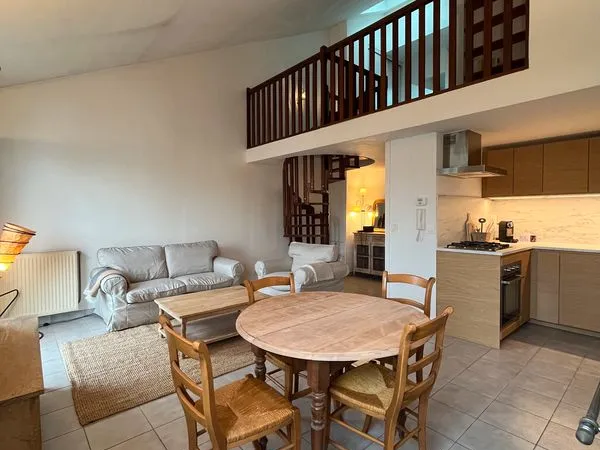 Appartement T2 Duplex meublé à Monplaisir